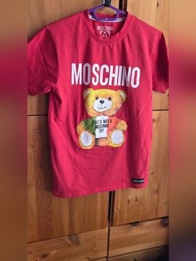 Moschino Dark Salmon Tee with Teddy Bear Graphic Size Medium